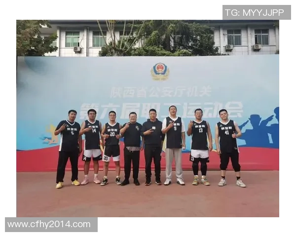 李伟篮球生涯回顾与展望对话分享运动精神与成长故事