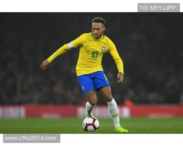 足球明星猴王高清图片展现其独特魅力与运动风采的完美结合 足球明星猴王高清图片展现其独特魅力与运动风采的完美结合